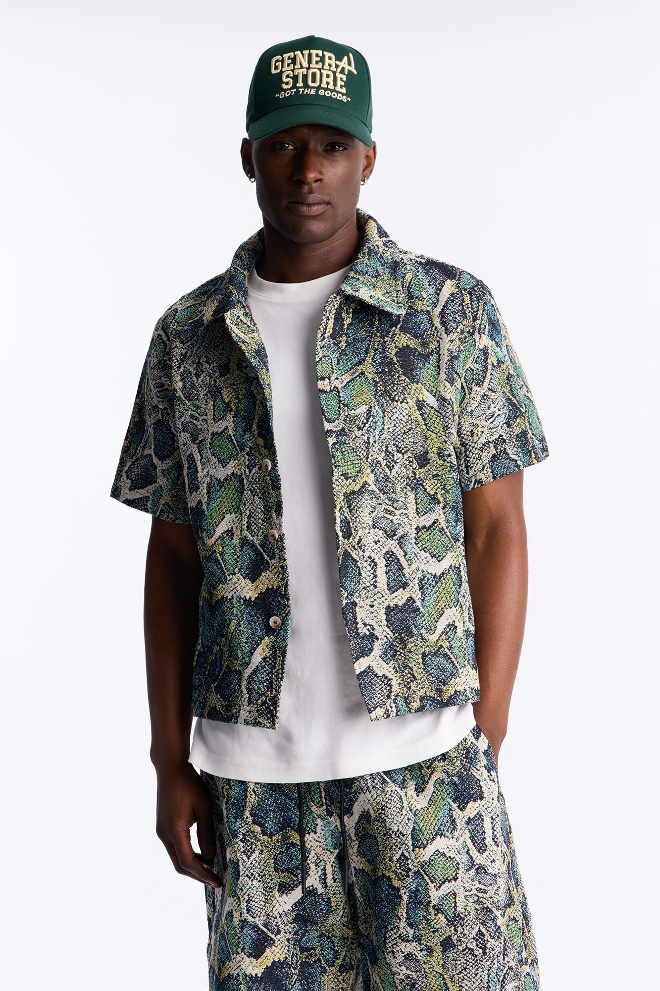 https://cdn.shopify.com/s/files/1/0293/9277/files/04-10-26_S3_26_FW26T505TAP_Greencombo_LR_DJ_11-59-46_55654_PXF.jpg?v=1776184885