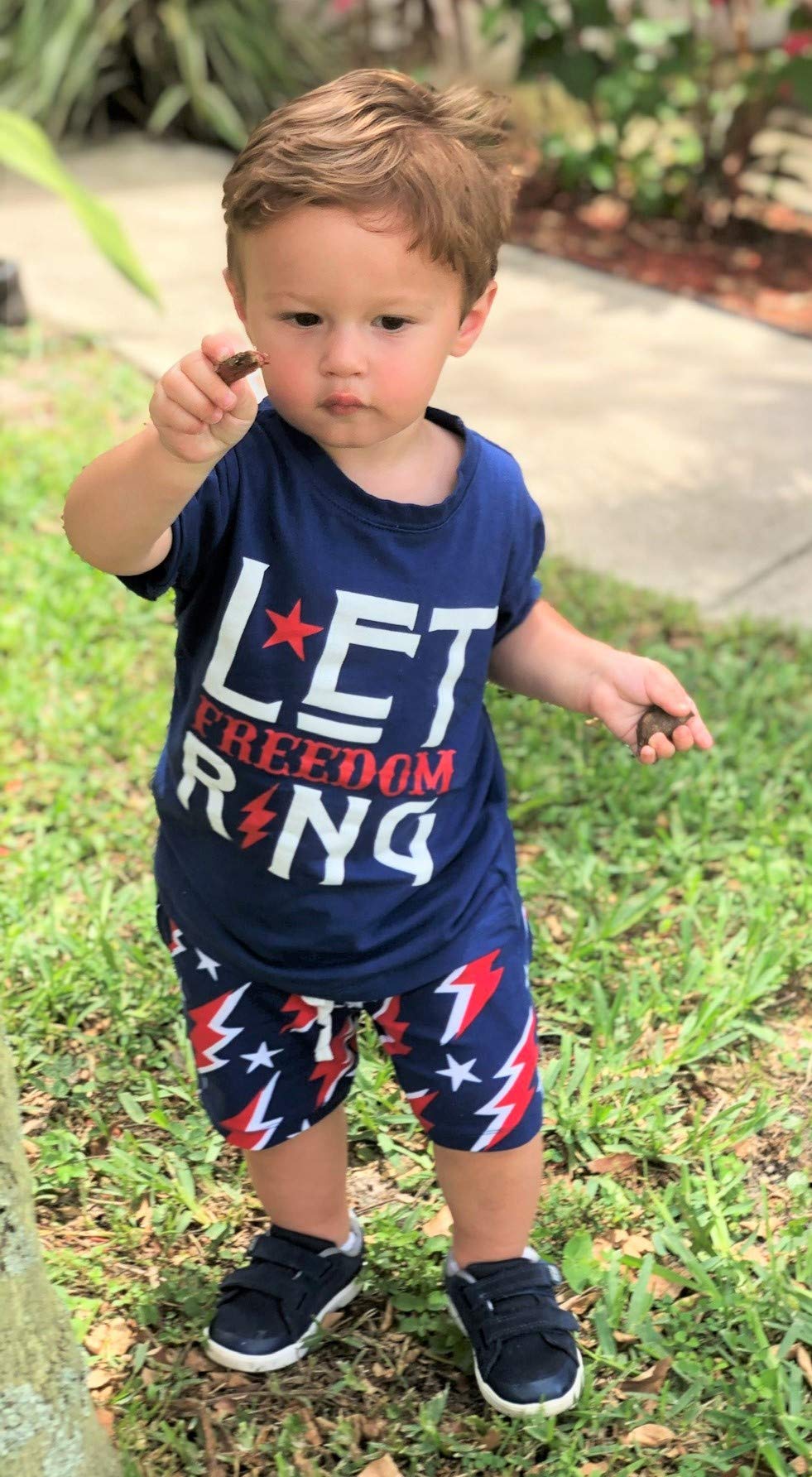 Boys 2pc Shorts Set Outfit Short Sleeve Shirt with Bold Applique Print and Shorts