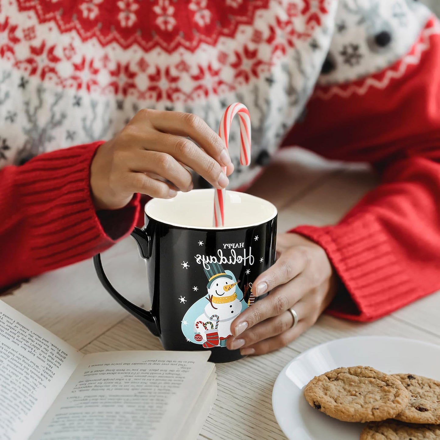 Hiceeden Set of 6 Large Christmas Coffee Mugs, 17 Oz Ceramic Santa Mugs Holiday Funny Novelty Mugs Snowman Christmas Tree for Aldult, Child, Gift, Beverage, Milk, Black