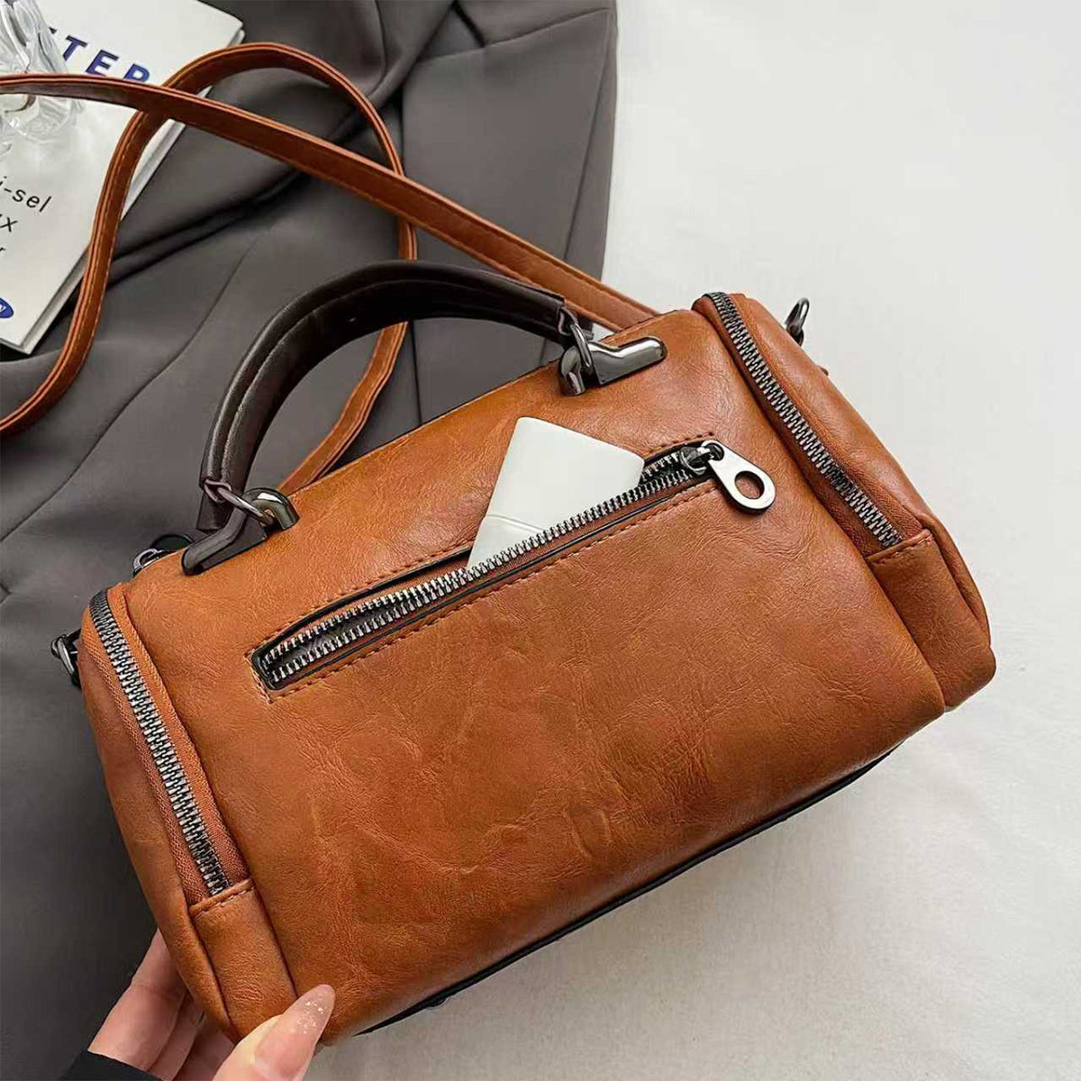 Men's Retro Crossbody Bag with Tassel Charm and Detachable Strap
